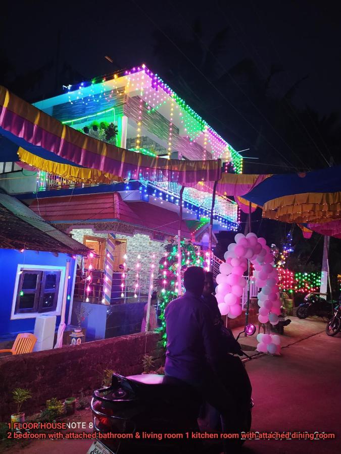 Sarvesh R Arundekar Home Stay Gokarna in Beach Side AC Room Exterior foto