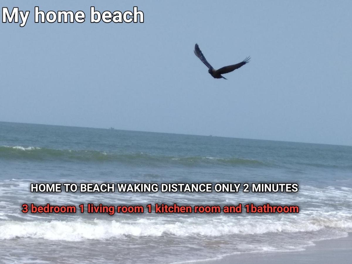 Sarvesh R Arundekar Home Stay Gokarna in Beach Side AC Room Exterior foto